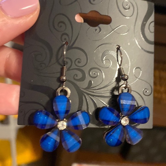 Blue Flower Earrings with Rhinestone Center Dangle Drop Fashion Jewelry - Picture 1 of 2